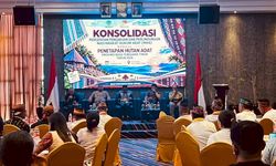 Hutan Adat NTT Tak Boleh Berhenti di Atas Kertas