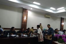 Warga Inisiatif Sediakan Konsumsi Saat Rapat Panitia Angket DPRD Jember