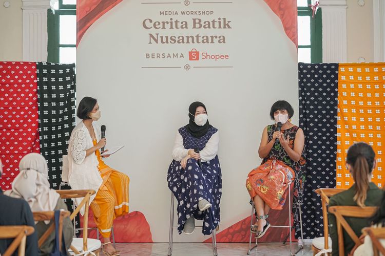 Acara workshop media Shopee bertajuk Cerita Batik Nusantara di Museum Tekstil Jakarta, Jumat (30/9/2022).