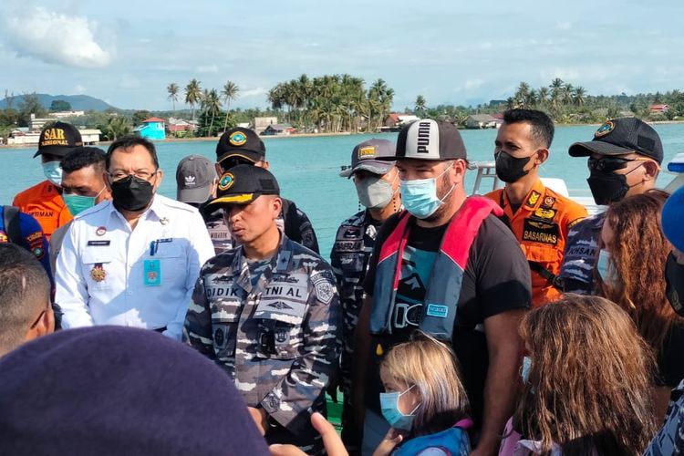 Satu keluarga asal Kanada Ditemukan terombang-ambing di Laut Lingga, Kepri