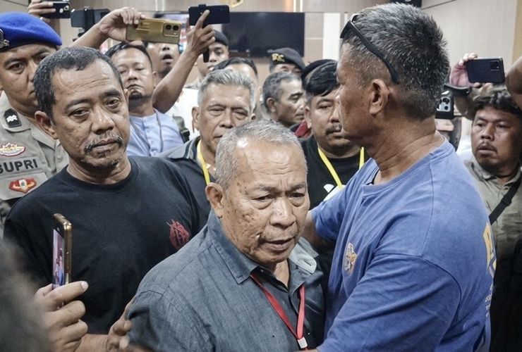 Sidang Pembunuhan Satu Keluarga di Indramayu Ricuh: Keluarga Korban Teriak Pembunuh Jangan Dibela