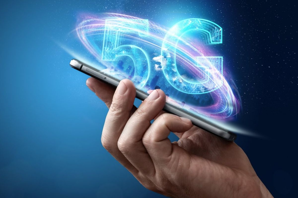 ilustrasi smartphone 5G