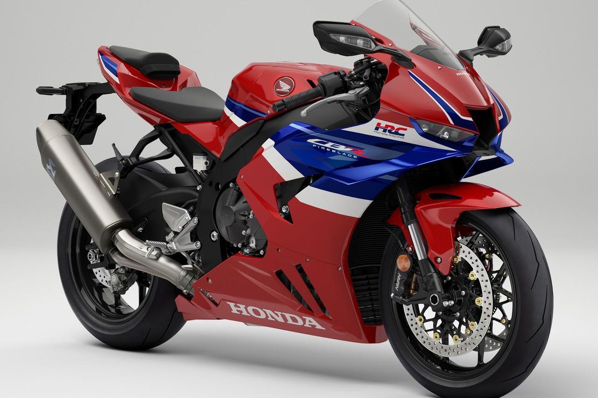 Honda CBR1000RR-R Fireblade model baru meluncur pada Maret 2024