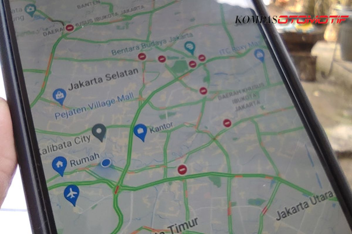 Pantau titik penyekatan lewat aplikasi peta digital google maps