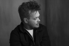 Lirik dan Chord Lagu I Need A Lover - John Mellencamp