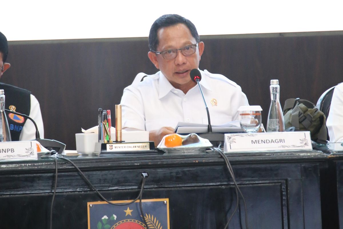 Ketua Satuan Tugas (Kasatgas) Percepatan Rehabilitasi dan Rekonstruksi (PRR) Pascabencana Wilayah Sumatera Muhammad Tito Karnavian dalam Konferensi Pers Percepatan Rehabilitasi dan Rekonstruksi Pascabencana Wilayah Sumatera di Gedung Sasana Bhakti Praja, Kantor Pusat Kementerian Dalam Negeri (Kemendagri), Jakarta, Rabu.