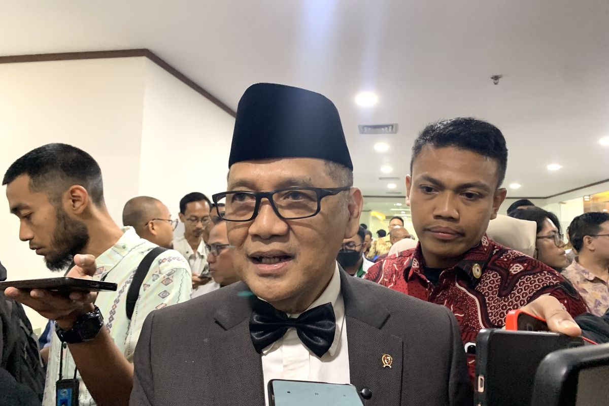 Avtur Naik Bikin Biaya Haji Bengkak Rp 1,77 T, Menhaj Sebut Tambalan Biaya Bukan dari APBN