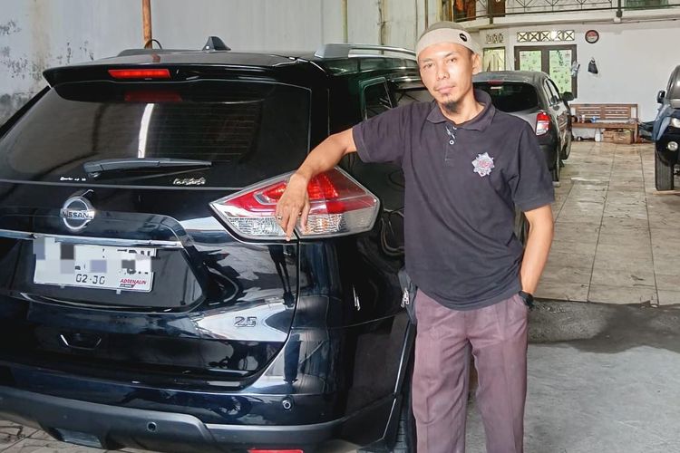 Nissan X-Trail T32 2.5 CVT 2014