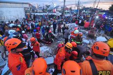 Daftar 14 Korban Alfamart Gambut Roboh yang Berhasil Dievakuasi, Tim Evakuasi Masih Lakukan Penyisiran