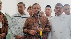 Pramono Minta Pembasmian Ikan Sapu-sapu Diperluas ke Seluruh Jakarta