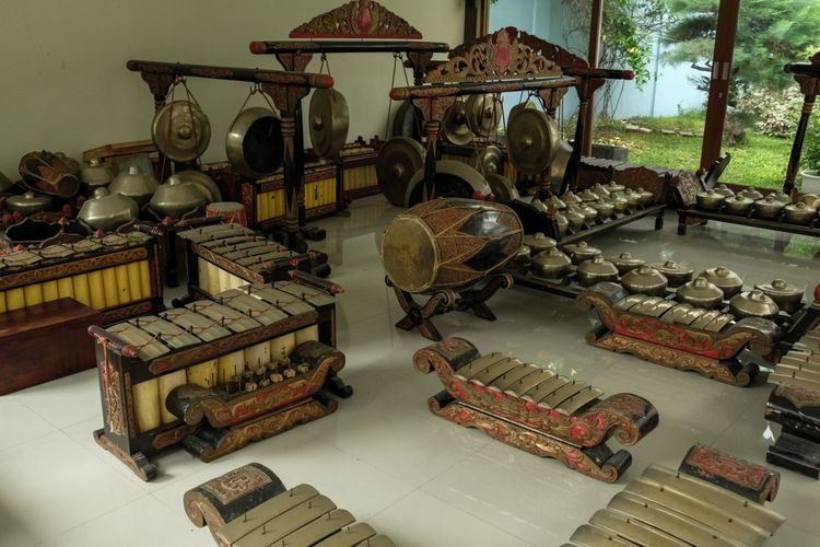 Ruang gamelan SMA Labschool Kebayoran 