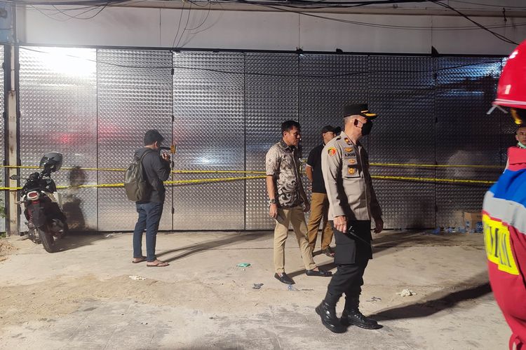 Pria di Rawamangun Dibunuh, lalu Dicor di Tokonya Sendiri