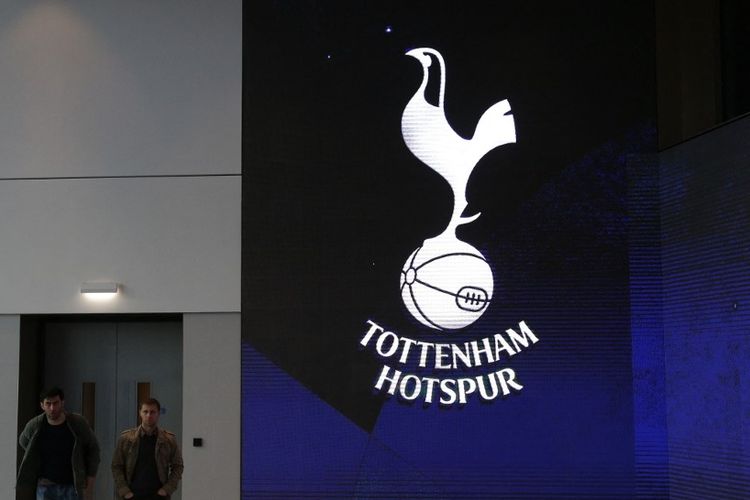 Sebuah gambar menunjukkan tampilan umum eksterior Stadion Tottenham Hotspur yang baru menjelang pertandingan sepak bola Legends antara Spurs Legends dan Inter Forever, pada 30 Maret 2019