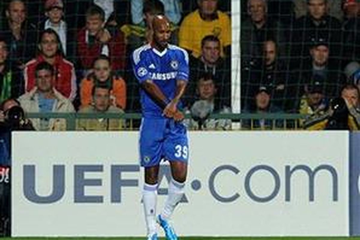 Penyerang Chelsea, Nicolas Anelka.