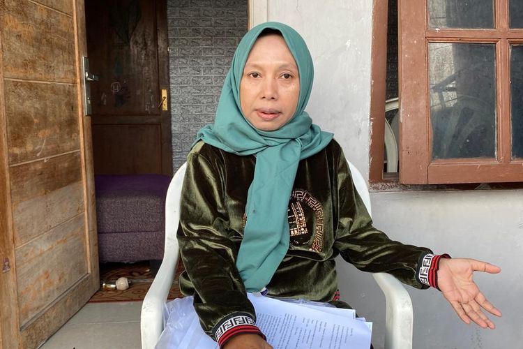 Warga Cengkareng Ini Unjuk Rasa di Depan Sekolah Usai Anaknya Tersingkir dari PPDB SD Jalur Zonasi