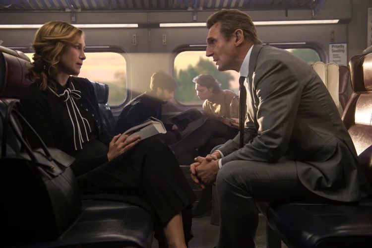 Vera Farmiga dan Liam Neeson dalam film The Commuter 