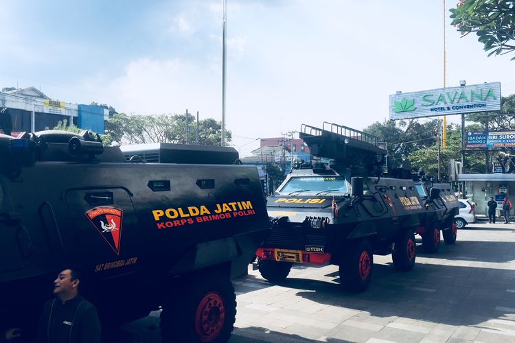 3 Rantis bersiap mengantar Persib Bandung melaksanakan pertandingan tunda Pekan 4 Liga 2019 melawan tuan rumah Arema FC di Stadion Kanjuruhan Kabupaten Malang, Jawa Timur, Selasa (30/07/2019) siang.