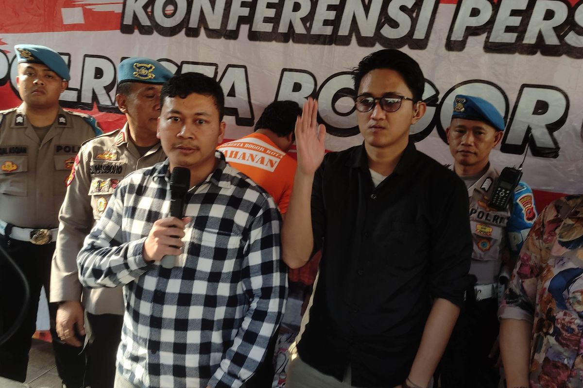 Kepala Satuan Reskrim Polresta Bogor Kota Komisaris Polisi Rizka Fadhila saat memberikan keterangan pers kasus pencabulan terhadap siswi SD, di Mapolresta Bogor Kota, Selasa (12/9/2023).