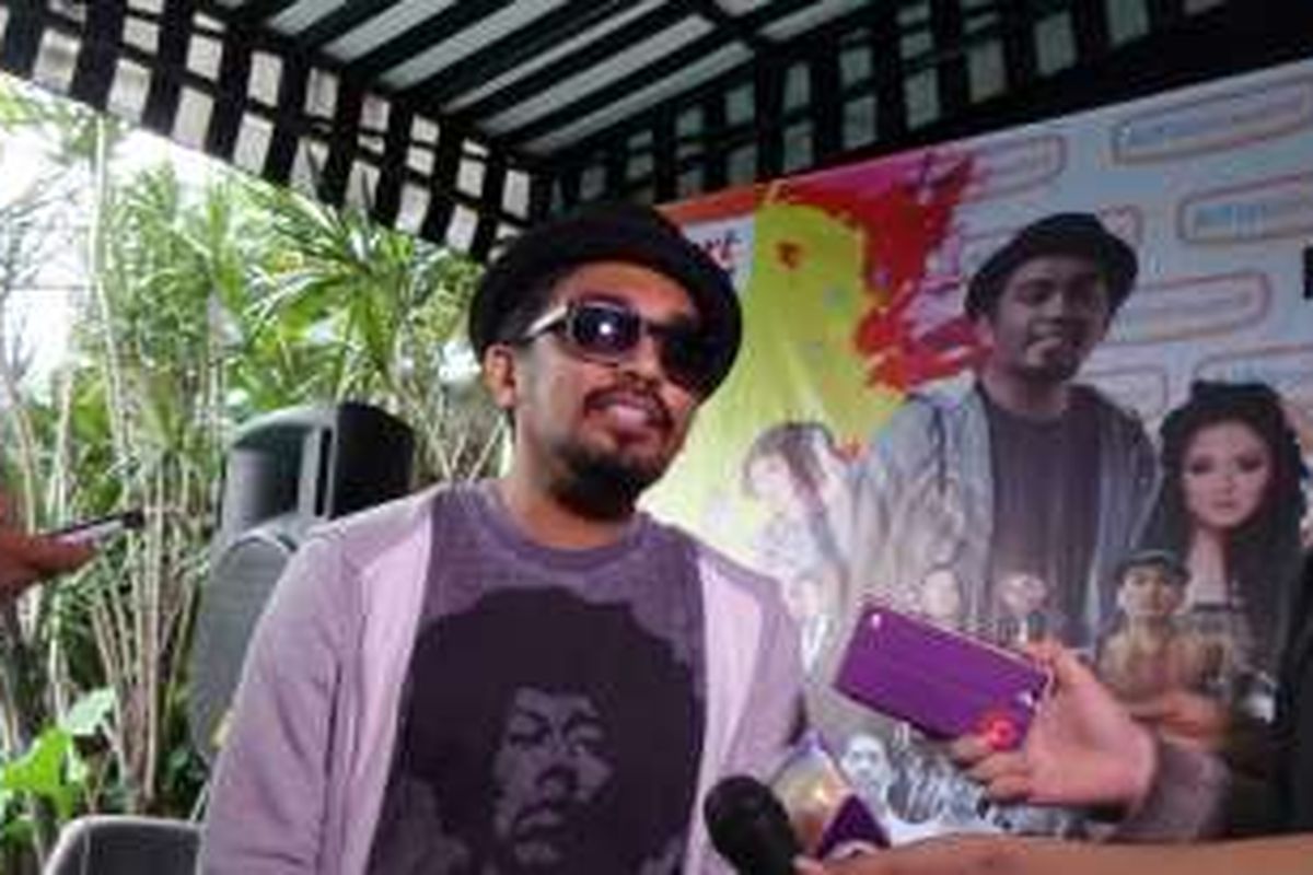 Vokalis Glenn Fredly saat ditemui di jumpa pers Alfatainment di kawasan Cipete, Jakarta Selatan, Rabu (27/4/2016). 