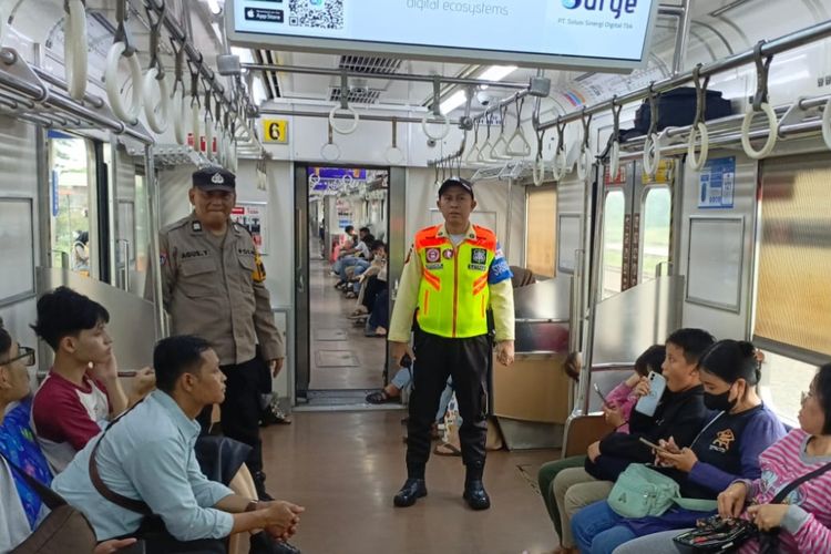 Daftar Stasiun KRL Paling Ramai di H-1 Lebaran, Stasiun Bogor Masih Tertinggi