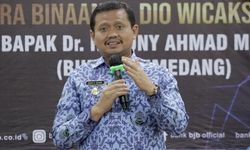 Tingkatkan Ekonomi Masyarakat Sumedang, Bupati Dony Gandeng Bank BJB Gulirkan KUR