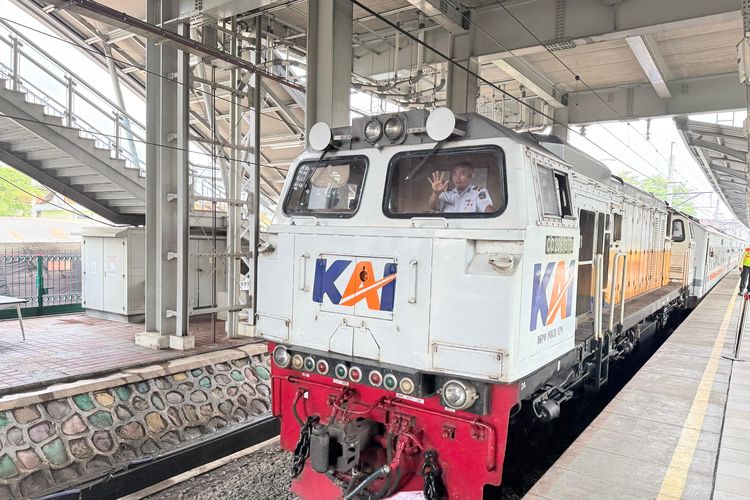 Kesiapan sarana operasional di Stasiun Bekasi Timur masih dilakukan hingga Rabu (29/4/2026). Total korban kecelakaan KRL Cikarang dan Argo Bromo Anggrek di Stasiun Bekasi Timur sebanyak 106 penumpang, 15 di antaranya meninggal dunia.