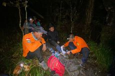 Dilaporkan Kaki Terkilir, Seorang Pendaki di Gunung Lompobattang Dievakuasi