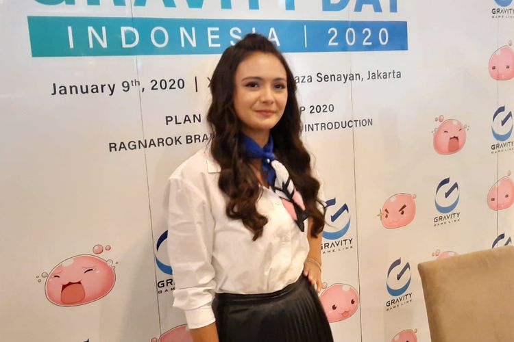 Amanda Rawles saat beranda di Mal Plaza Senayan, Jakarta Pusat, Kamis (9/1/2020)