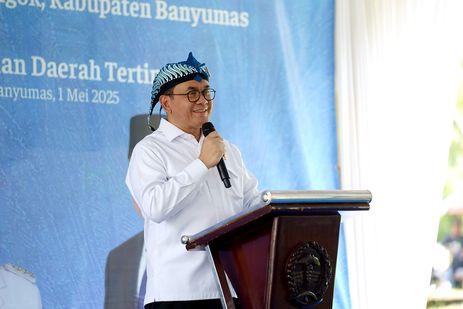 Mendag Busan Lepas Ekspor Gula Kelapa Produksi BUMDes Senilai Rp 586,4 Juta ke Hungaria