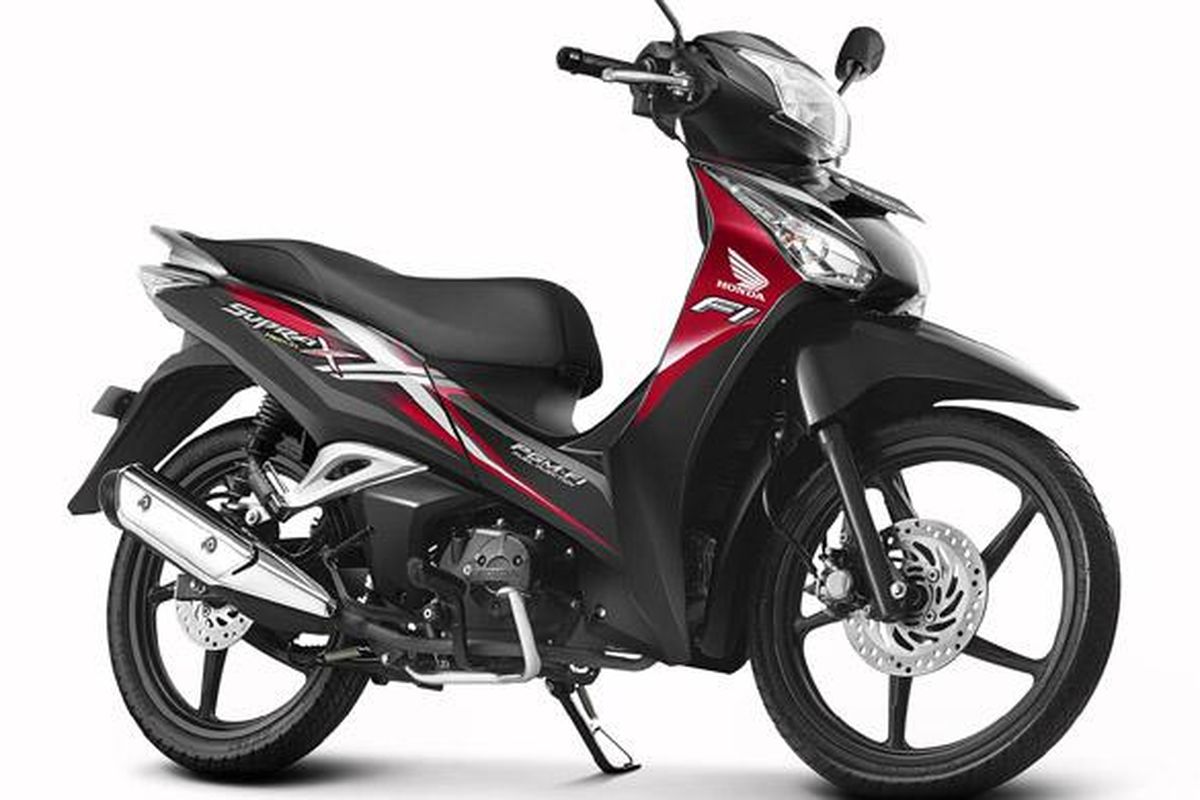 Tampang baru Honda Supra X 125 Helm in dengan striping baru.