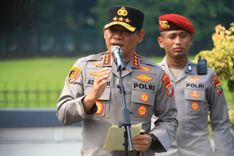 Komjen Asep Edi Suheri Dimutasi dari Kapolda Metro Jaya Jadi Irwasum Polri
