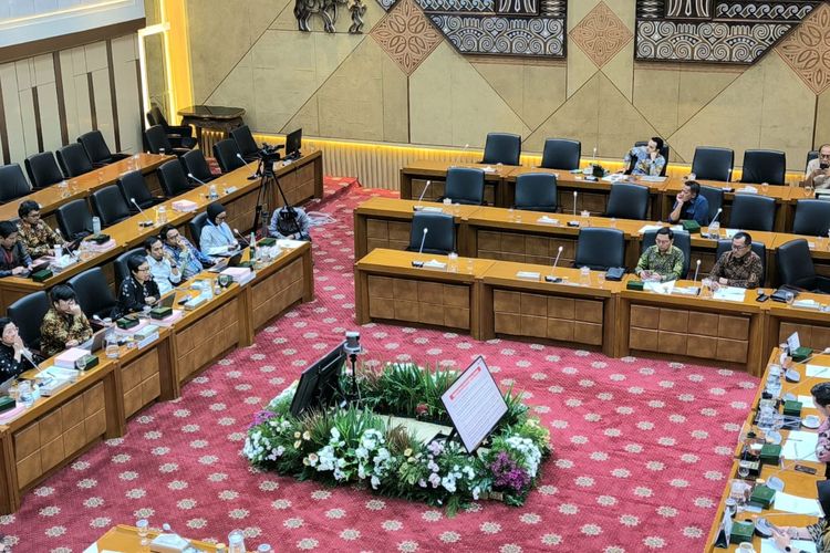 Diminta Desak Prabowo Setop MBG, Komisi IX: Prioritas Kita Selamatkan Anak dari Keracunan
