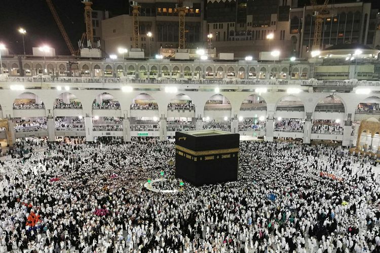 Arab Saudi melarang penyelenggaraan akomodasi jemaah haji tanpa izin di Makkah dan Madinah. Pelanggar terancam denda.