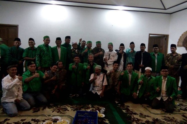 Dewan Pengurus Wilayah (DPW) PPP Jawa Tengah kubu Djan Faridz mengumpulkan seluruh DPC se-Jawa Tengah di Villa Joekani Bandungan, Kabupaten Semarang (21/6/2017) malam.