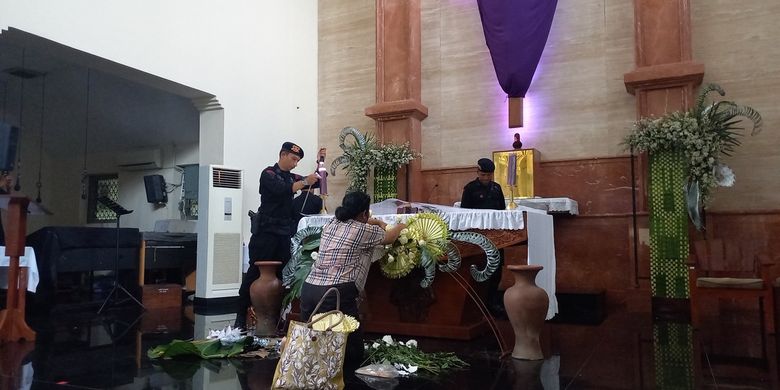 Berita Harian Paskah Di Gereja Santo Antonius Kotabaru Terbaru Hari Ini ...