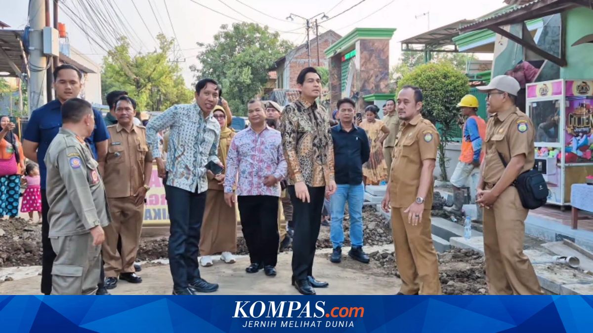 Pantau Perbaikan Jalan di Indramayu, Bupati Lucky Hakim: Anggaran Terbatas, Terapkan Skala Prioritas