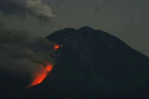 Gunung Semeru Muntahkan Lava Pijar, Jalur Pendakian Ditutup