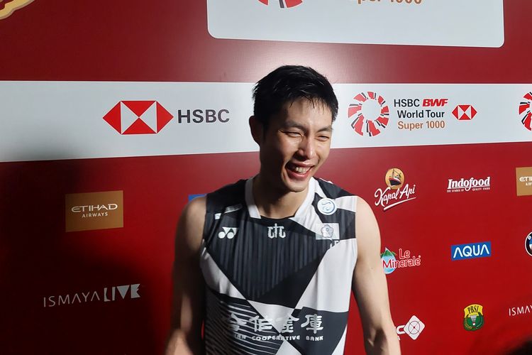 Chou Tien Chen saat menjawab pertanyaan media usai lolos ke final Indonesia Open 2025 di Istora Senayan, Jakarta, Sabtu (7/6/2025).