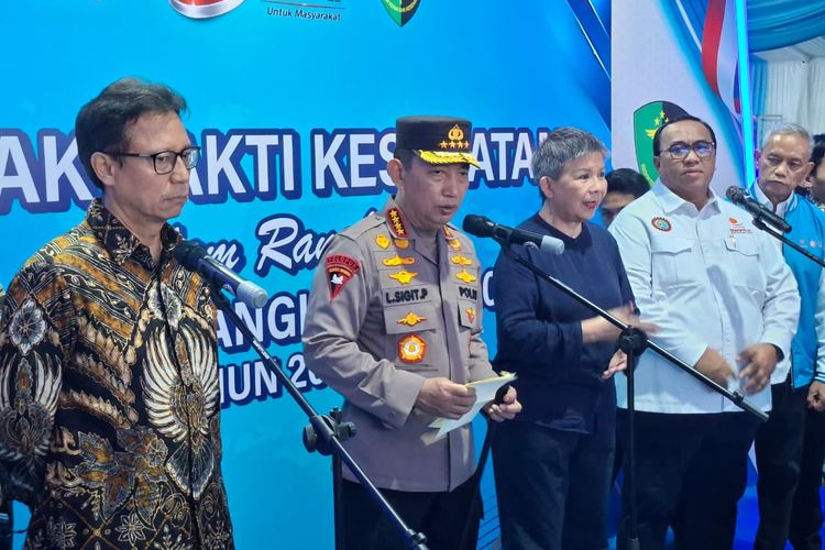 Roy Suryo dan Tifa Tidak Ditahan Kejari Jaksel, Ini Jawaban Kapolri Sigit