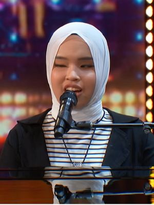 Penyanyi remaja asal Indonesia Putri Arini mengikuti audisi America's Got Talent 2023 di Amerika Serikat. Penampilannya yang memukau membuat juri Simon Cowell memberinya golden buzzer sehingga Putri bisa langsung melaju ke babak semi final.