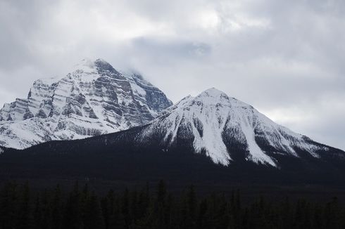 Hilang di Gunung, Tiga Pendaki Berpengalaman Diduga Tewas Tertimbun Longsor