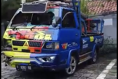 Mobil Pick Up Tabrak 4 Motor di Kebagusan, Seorang Tewas