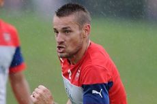 Debuchy Tak Ingin Selamanya di Arsenal