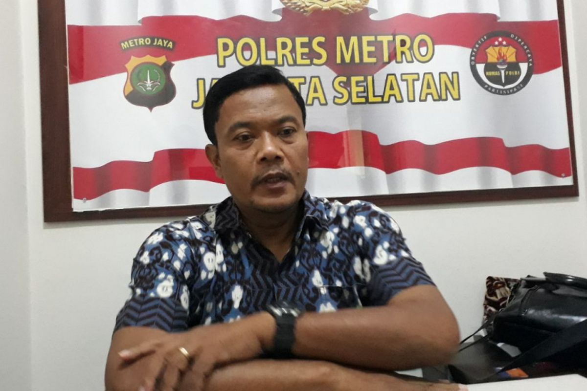 Kepala Subbagian Humas Polres Metro Jakarta Selatan Kompol Purwanta di Mapolres Metro Jakarta Selatan, Jumat (23/3/2018).