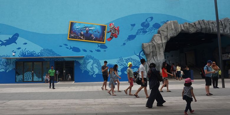 SEA LIFE Malaysia adalah destinasi wisata baru yang dibuka Jumat (28/6/2019) di LEGOLAND Malaysia Resort, Johor Bahru, Malaysia. Peluncuran gerbang ketiga dari taman hiburan di LEGOLAND ini untuk meningkatkan kunjungan wisatawan ke Johor Bahru. Aquarium bertema LEGO dengan dua lantai ini menjanjikan liburan yang menyenangkan bagi seluruh keluarga.