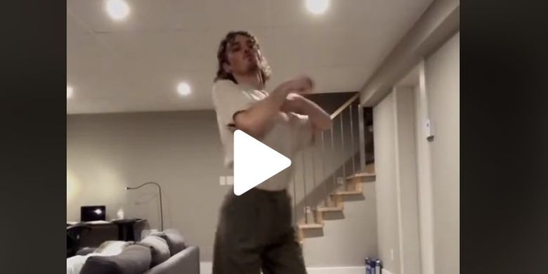Muncul Penampakan Di Video Tiktok Nya Pria Ini Langsung Mual Halaman All Kompas Com