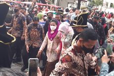 Ikut Parade Kebaya di Solo, Iriana Jokowi Sampaikan Pesan pada Perempuan Indonesia