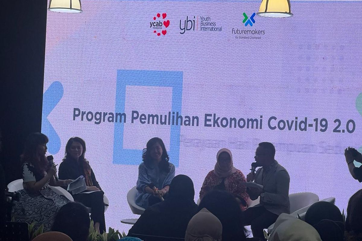 Futuremakers melalui Standard Chartered bersama Youth Business International (YBI) dan Yayasan Cinta Anak Bangsa (YCAB) mengembangkan program Pemulihan Ekonomi Covid-19 2.0 yang merupakan kelanjutan program sebelumnya.