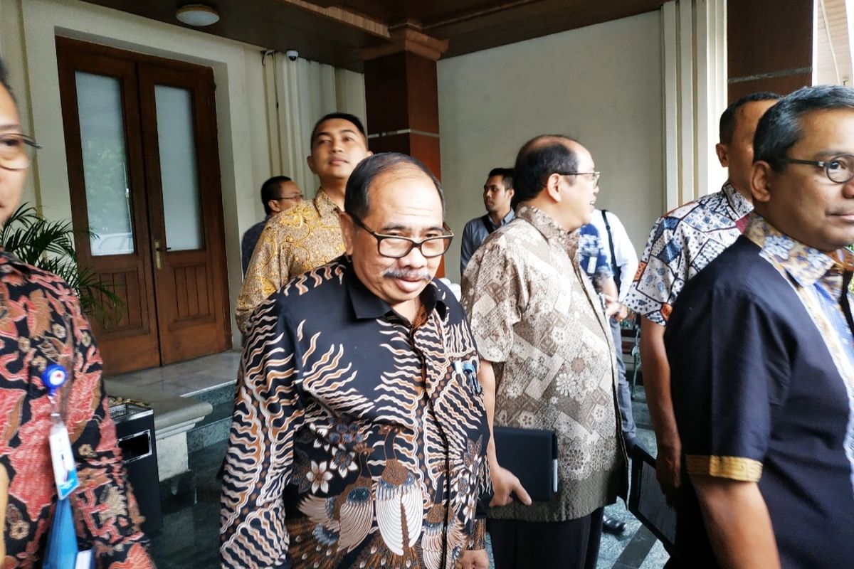 Kepala PPATK Kiagus Ahmad Badaruddin di Kantor Kemenko Polhukam, Jumat (6/3/2020).