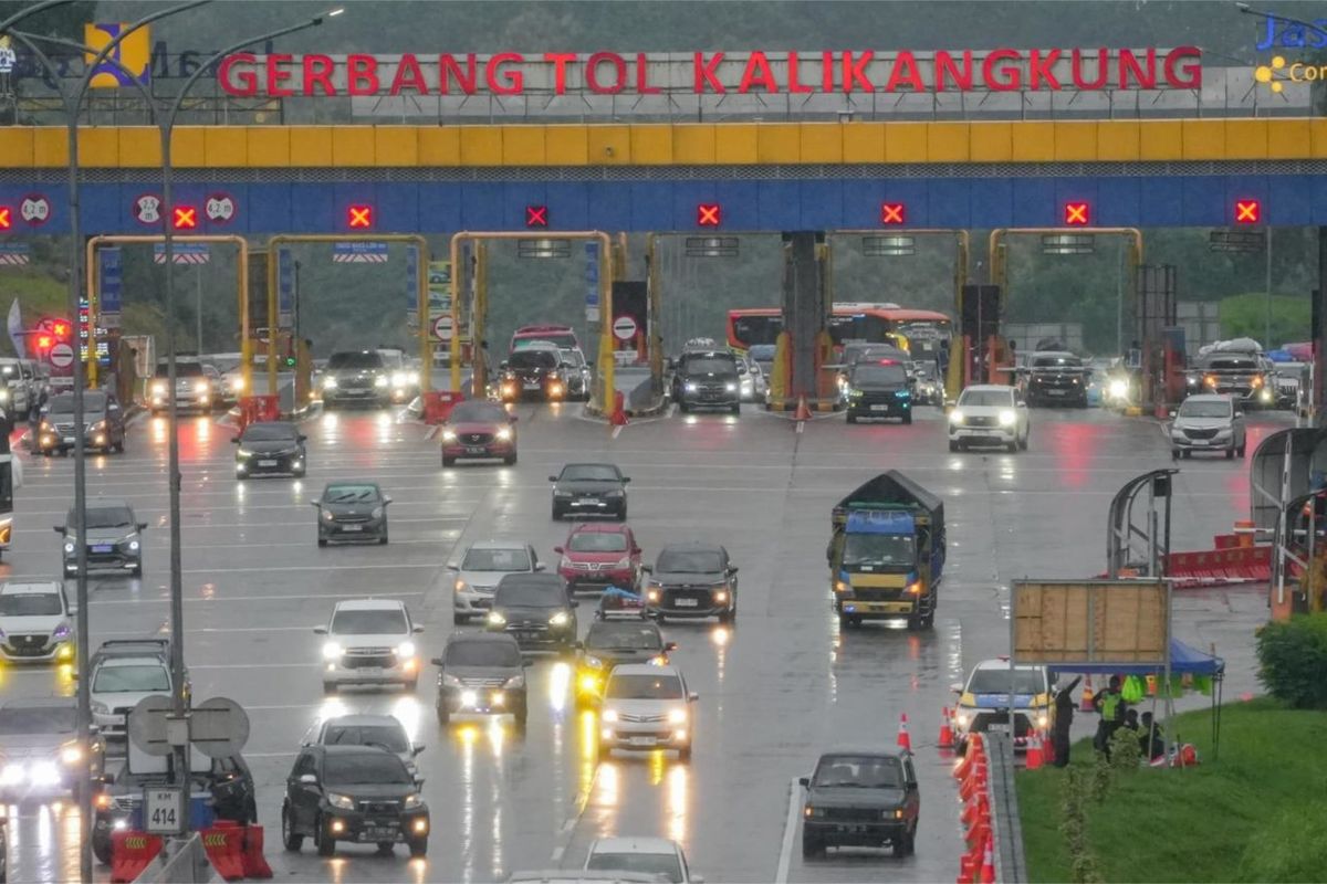 Pemudik Mulai Arus Balik, Pantau Perjalanan via CCTV Jalan Tol